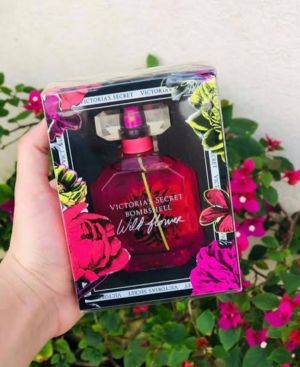 VICTOTIAS SECRET BOMBSHELL WILD FLOWER EDP