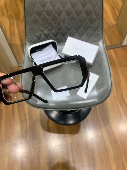 Marc Jacobs celebrity addition