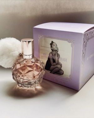 ARI by ARIANA GRANDE