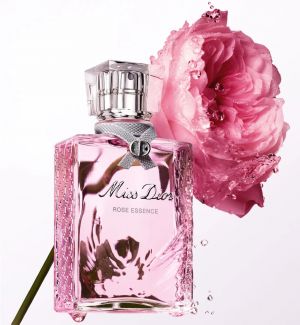 MISS_DIOR_ROSE_ESSENCE_100ML_(623)