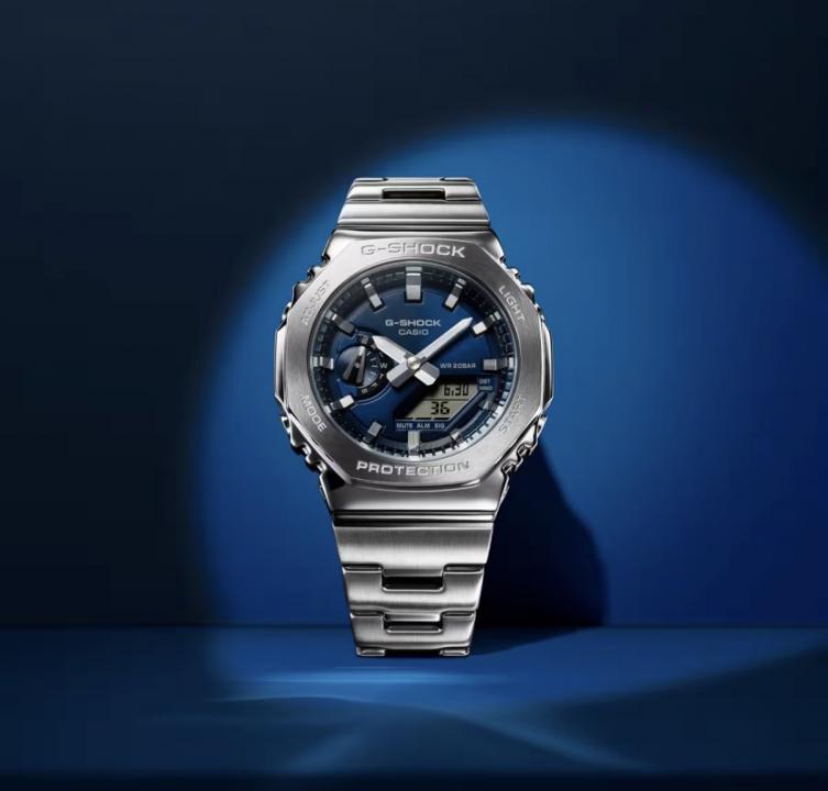 G-Shock GM-2100 Silver Blue