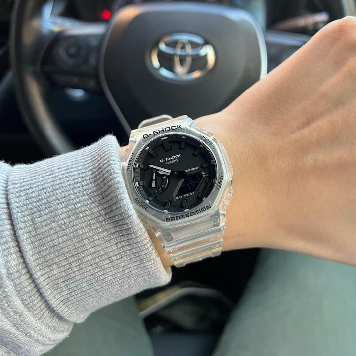 Selected Variant Image