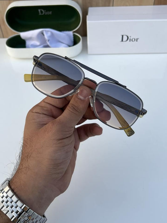 Dior gun blue