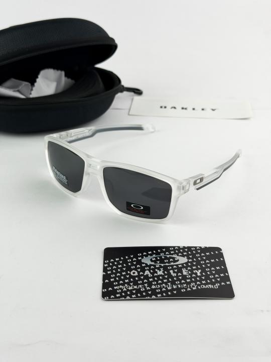 Oakley ice black