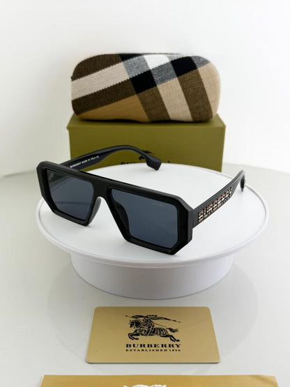 Burberry Signature black
