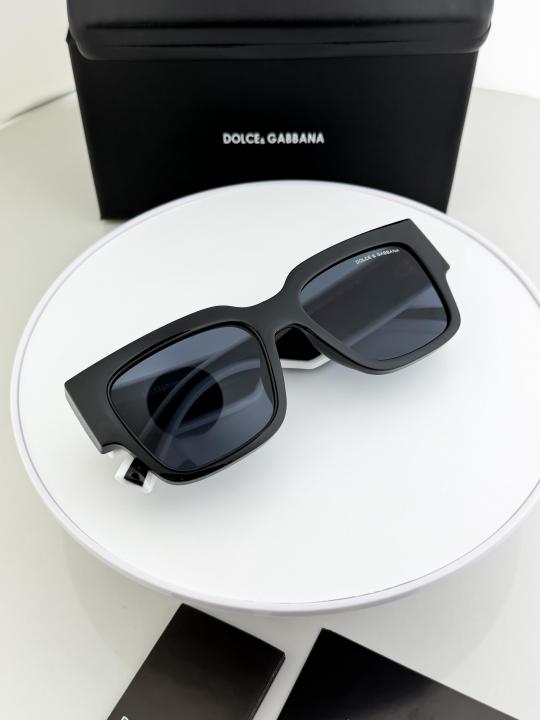 Dolce & Gabbana black